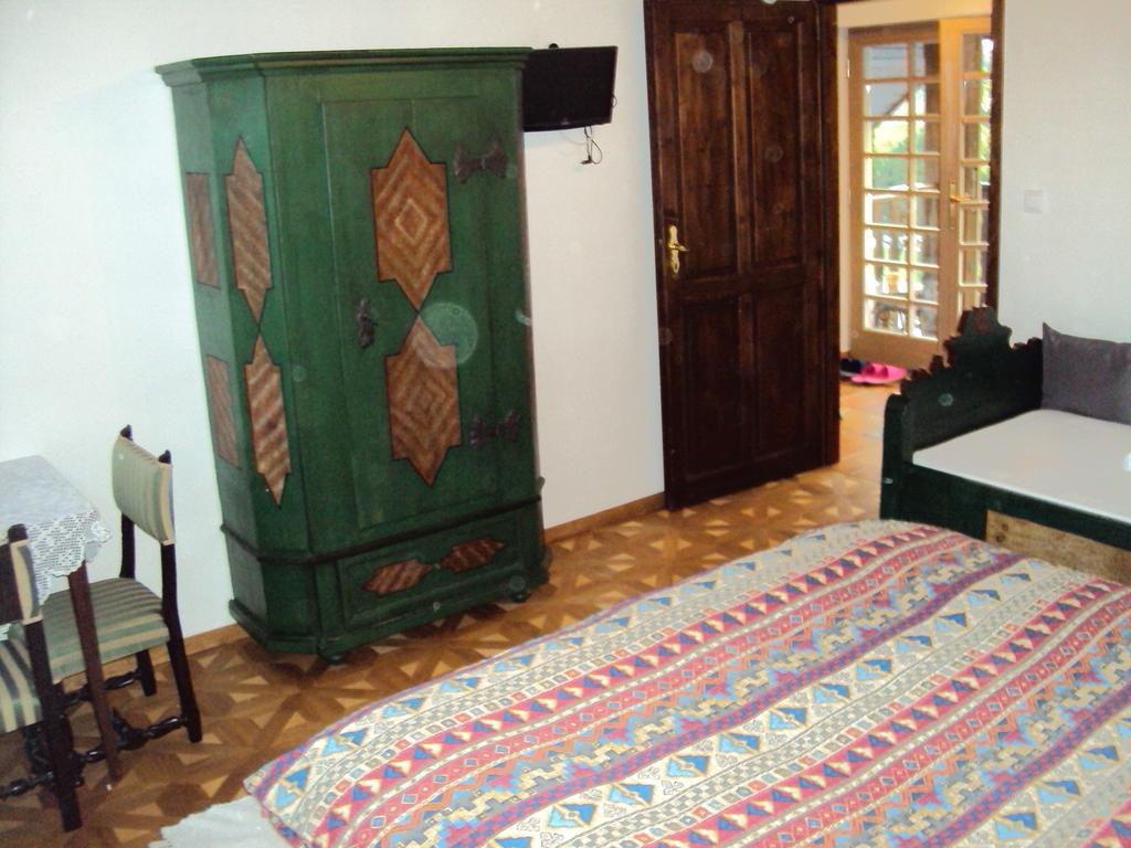 Castle Kaštieľ Kotešová Kotesova Quarto foto