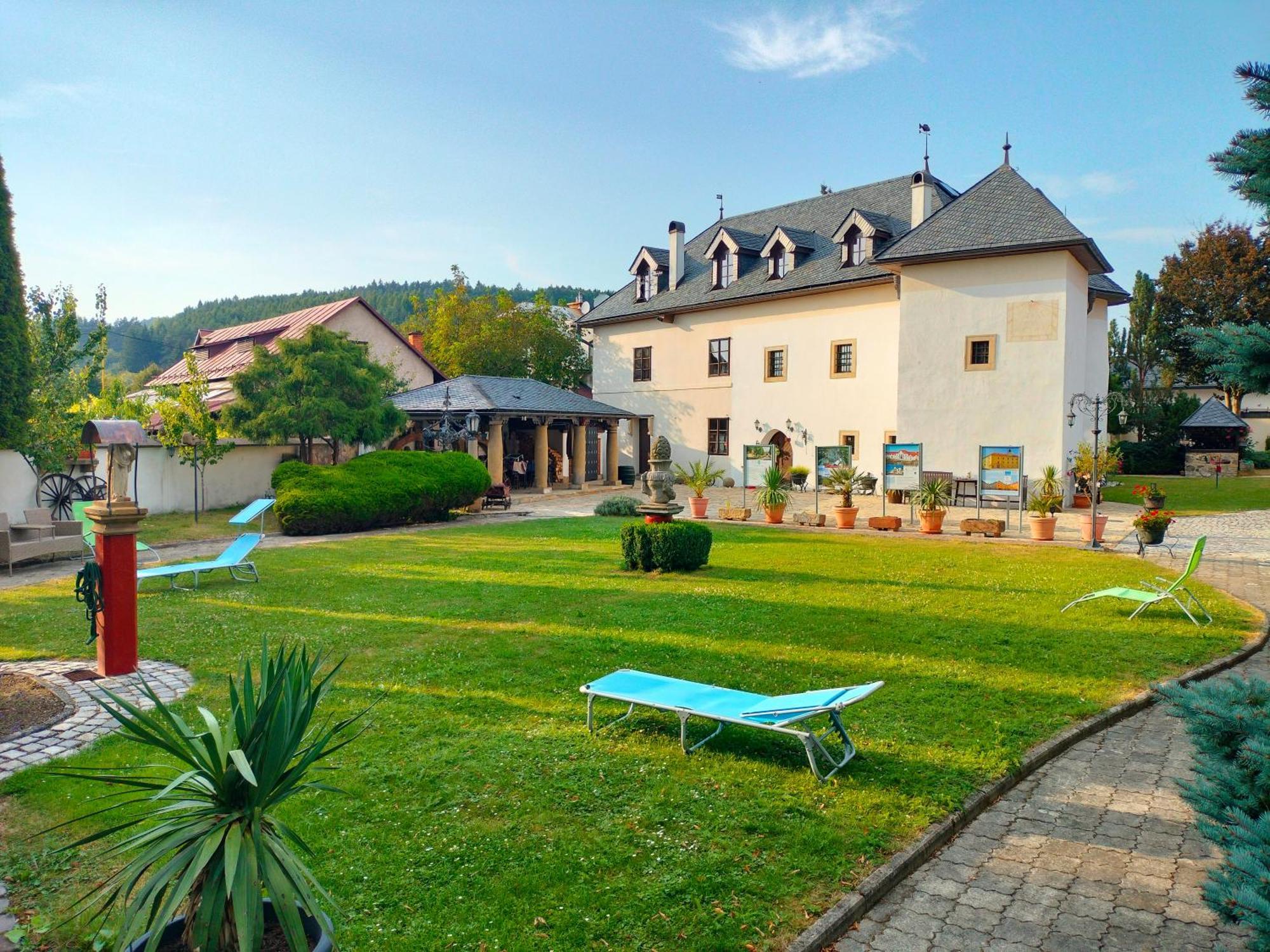 Castle Kaštieľ Kotešová Kotesova Exterior foto