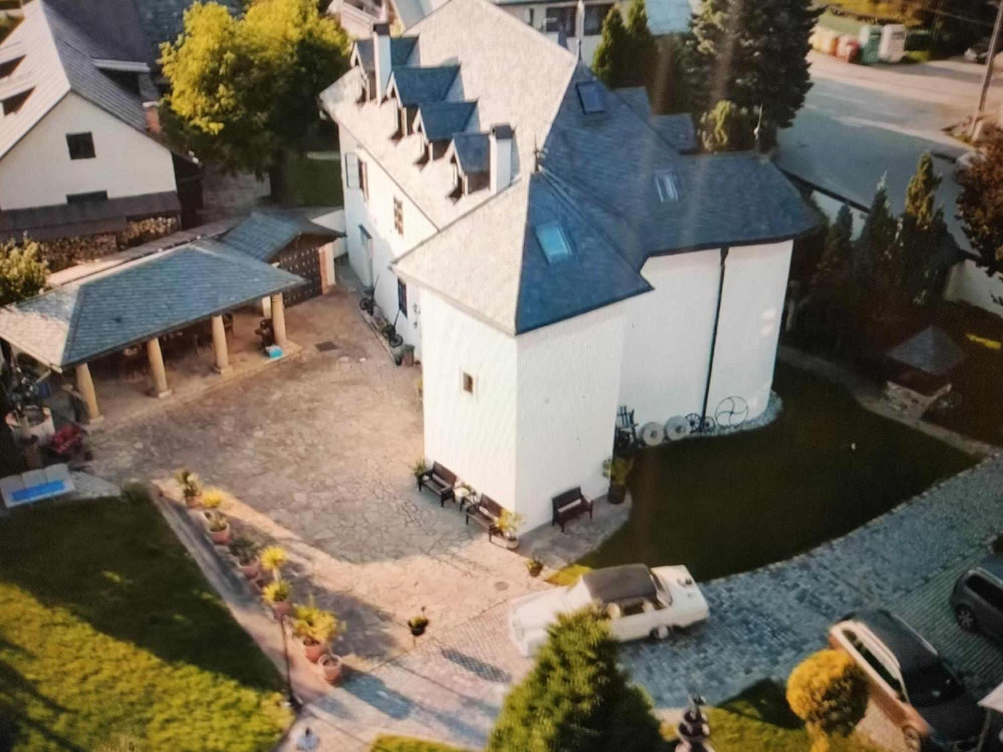 Castle Kaštieľ Kotešová Kotesova Exterior foto