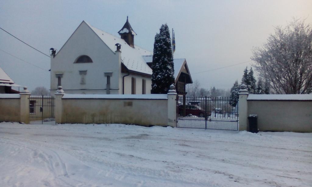Castle Kaštieľ Kotešová Kotesova Exterior foto